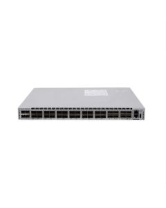 Arista DCS-7050QX-32S-R 32 Port 40Gg QSFP+, 4x SFP+ Rear-to-Front Airflow Switch Front View